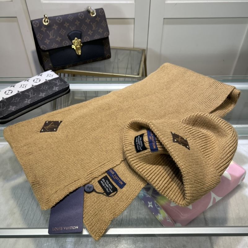 Louis Vuitton Caps Scarfs